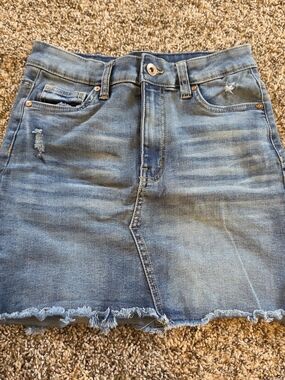 Kendall & Kylie Blue Distressed Denim Mini Skirt Size 25